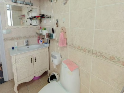 3室2廳2陽臺 和諧世紀