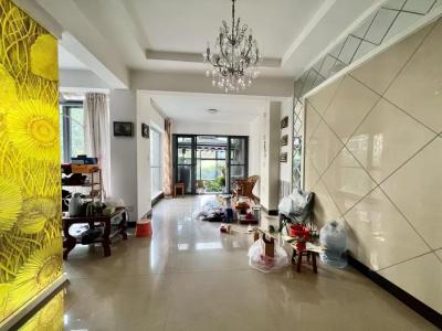 3室2廳1陽(yáng)臺(tái) 中產(chǎn)風(fēng)尚中心