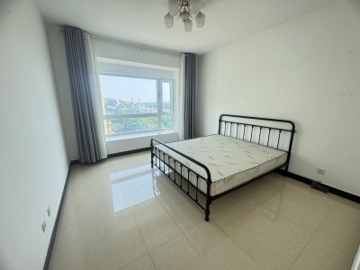 3室2廳2陽臺(tái) 滇池印象花園