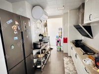 3室2廳2陽臺(tái) 萬彩城三期廚房