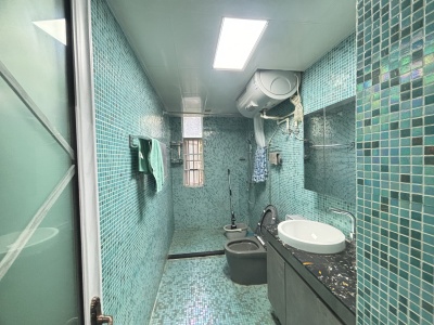 2室1廳2陽臺(tái) 滇池印象花園衛(wèi)生間