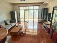 3室2廳1陽臺(tái) 盛世豪庭四期客廳