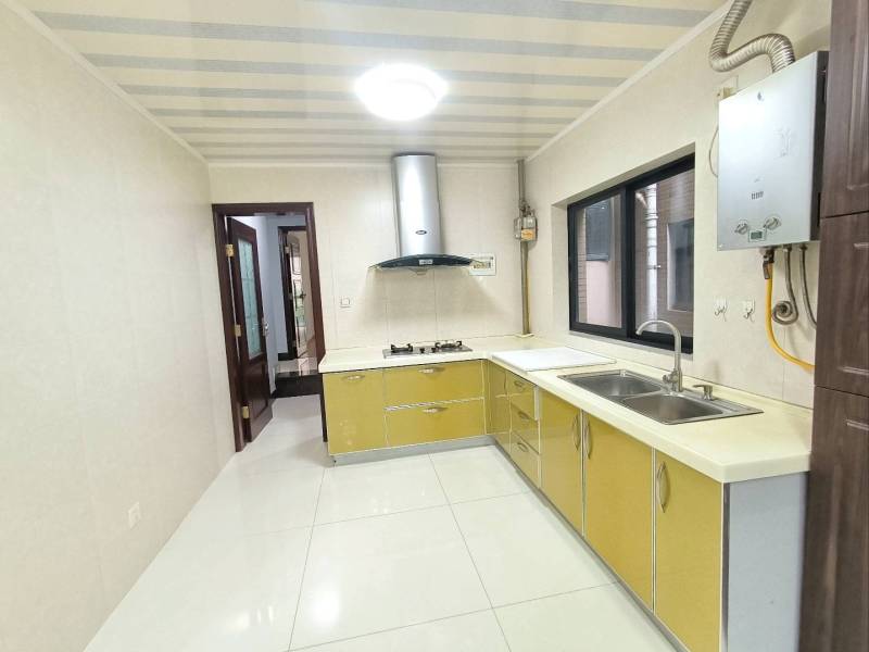 3室2廳1陽(yáng)臺(tái) 楓藍(lán)國(guó)際廚房