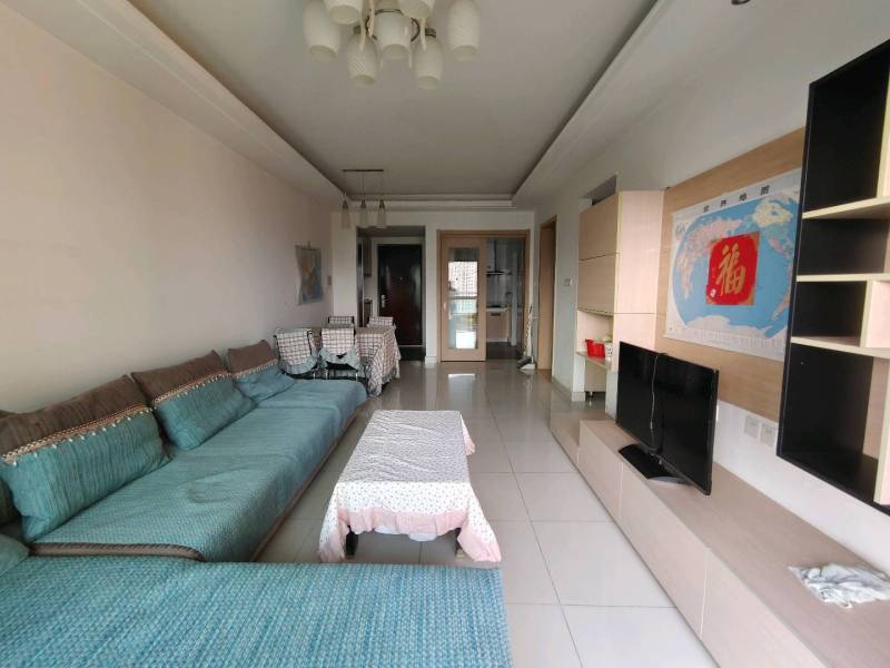 2室2廳2陽臺 金域緹香客廳