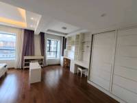 3室2廳2陽臺 潤城二區(qū)臥室