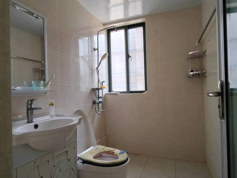 4室2廳2陽臺(tái) 筑友雙河灣行知苑衛(wèi)生間