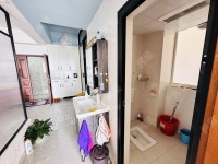 3室2廳2陽臺(tái) 萬彩城三期衛(wèi)生間