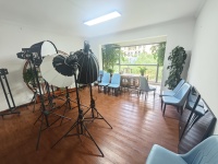 5室2廳3陽臺 昆明湖中壩12號地塊臻園A區(qū)客廳