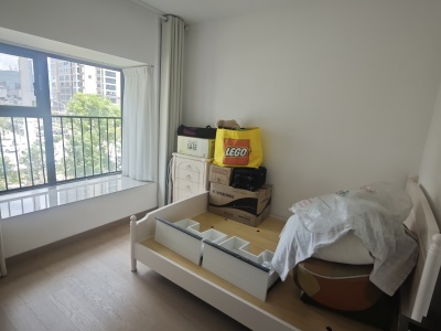 4室2廳2陽臺(tái) 碧桂園北城映象谷雨苑