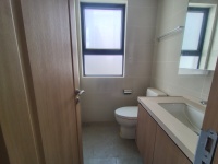 3室2廳2陽臺(tái) 大華公園天下時(shí)光園衛(wèi)生間