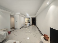 4室2廳2陽臺(tái) 碧桂園北城映象谷雨苑客廳