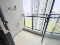 3室2廳1陽臺(tái) 招商雍和府一期陽臺(tái)