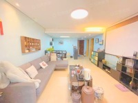 2室2廳1陽(yáng)臺(tái) 濱江俊園萊茵組團(tuán)客廳