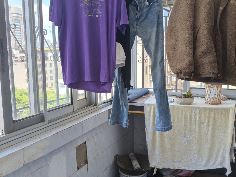 3室2廳1陽臺 栗樹頭社區(qū)陽臺