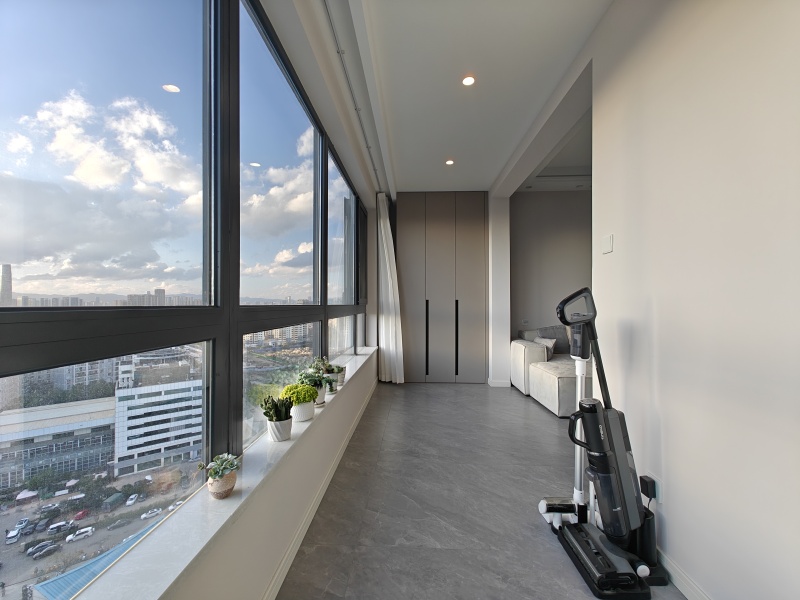 3室2廳1陽臺(tái) 龍湖天璞A1地塊陽臺(tái)