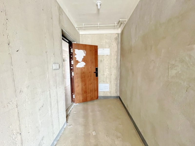 3室2廳1陽臺(tái) 招商雍和府一期門廳