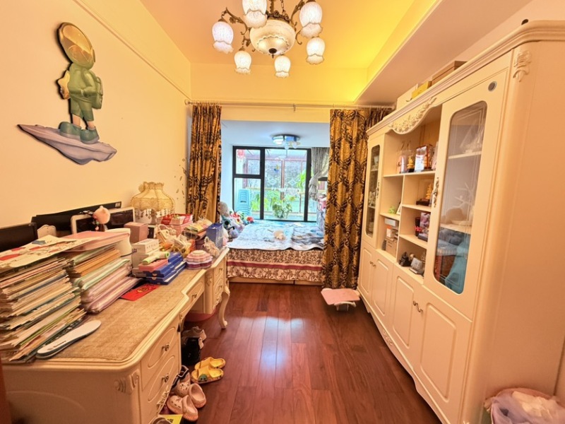 7室4廳3陽臺 白沙潤園臥室