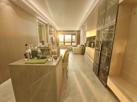 3室2廳1陽臺(tái) 龍湖天璞A1地塊餐廳