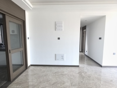 3室2廳1陽臺(tái) 萬科城在峰上