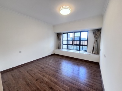 3室2廳2陽(yáng)臺(tái) 碧桂園KCC云南映象