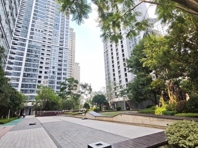 4室2廳2陽(yáng)臺(tái) 中交金地中央公園13號(hào)院