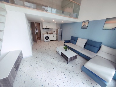 1室1廳1陽臺 萬彩城四期