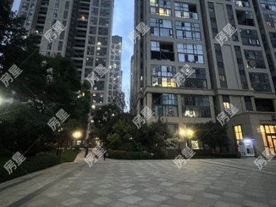 4室2廳2陽(yáng)臺(tái) 恒大城A1地塊