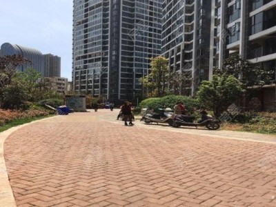 2室2廳1陽臺(tái) 銀杏金川