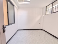 2室2廳1陽臺 春苑小區(qū)臥室