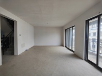 4室2廳2陽臺(tái) 中海云麓九里一期別墅客廳