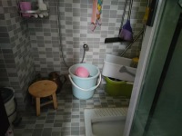 2室2廳1陽(yáng)臺(tái) 高美云安衛(wèi)生間