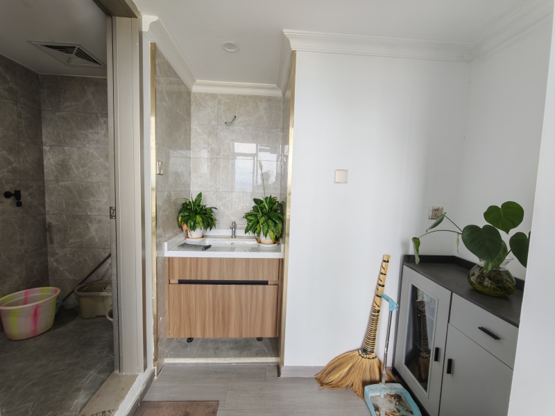 3室2廳 中海寰宇天下天境公寓衛(wèi)生間