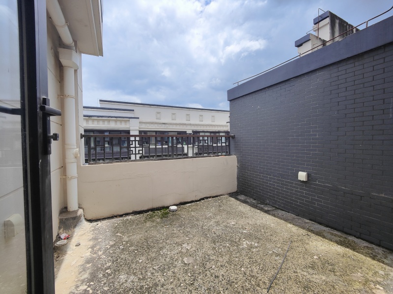 4室2廳2陽臺(tái) 中海云麓九里一期別墅自家花園