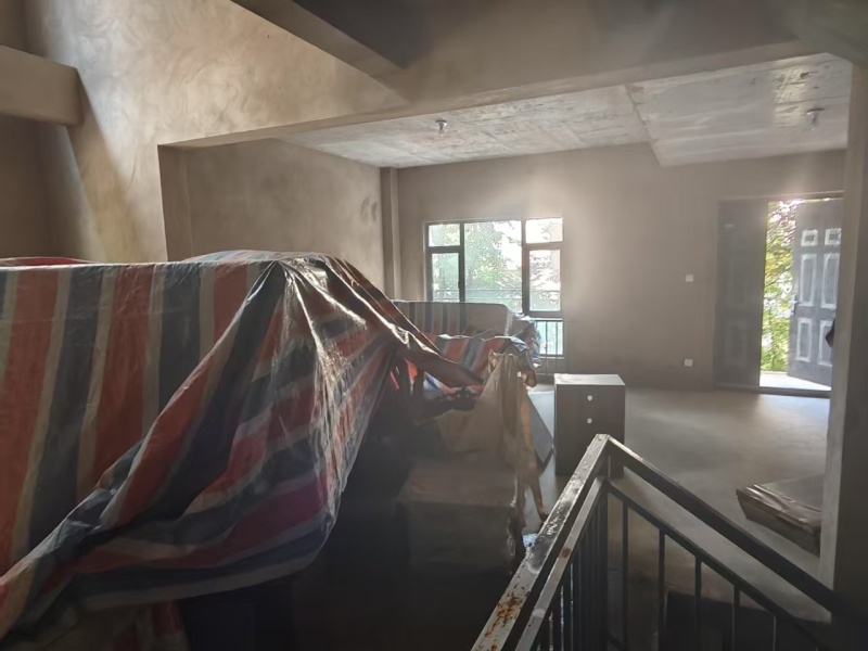 6室3廳3陽臺 中天城.央墅別墅餐廳