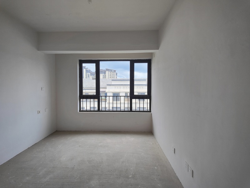 4室2廳2陽臺(tái) 中海云麓九里一期別墅臥室