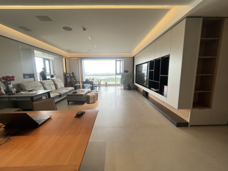 5室2廳 昆明融創(chuàng)文旅城花語海南區(qū)客廳