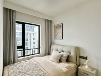 3室2廳1陽(yáng)臺(tái) 彩云城辰灣臥室