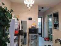 2室2廳1陽(yáng)臺(tái) 高美云安門廳