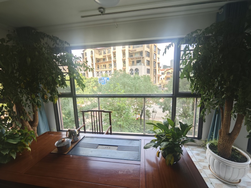 5室2廳3陽臺 昆明湖中壩12號地塊臻園A區(qū)陽臺