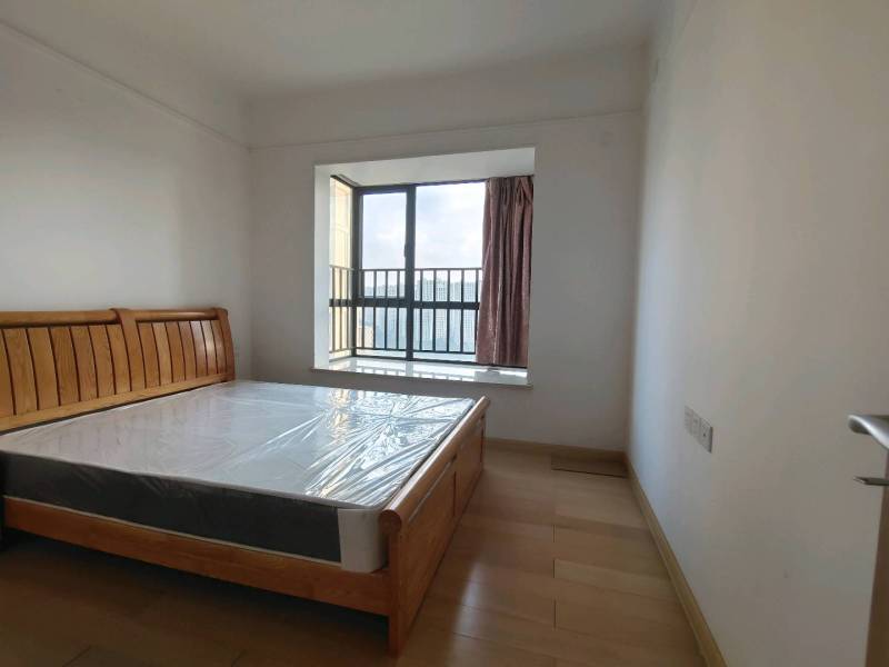 2室2廳2陽臺 金域緹香臥室