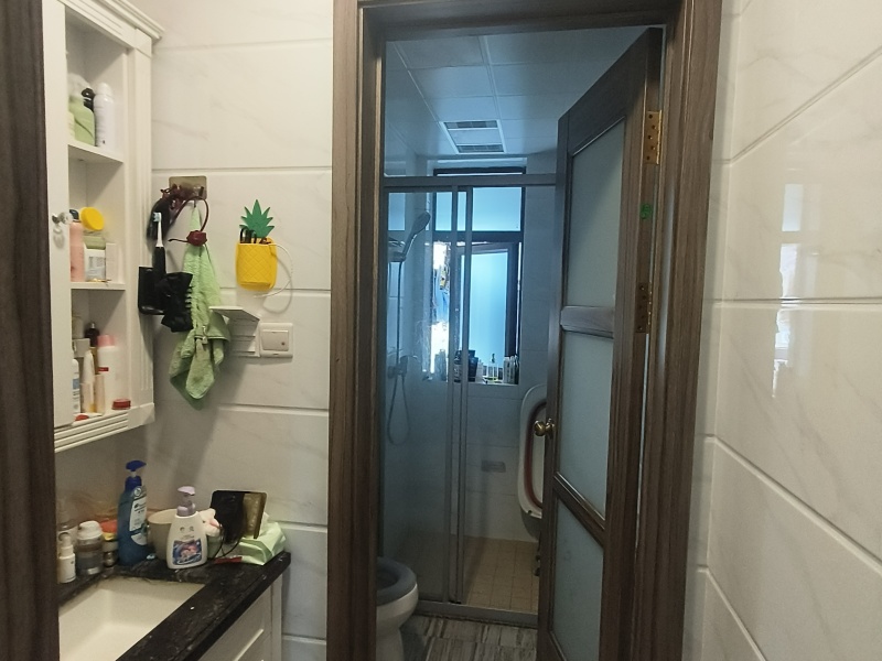 4室2廳2陽(yáng)臺(tái) 碧桂園紫臺(tái)衛(wèi)生間