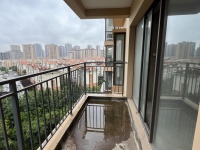 2室2廳1陽(yáng)臺(tái) 佳兆業(yè)壹號(hào)公館陽(yáng)臺(tái)