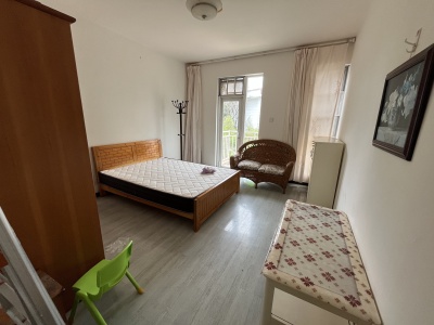 4室2廳3陽臺 湖畔之夢