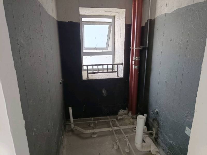 4室2廳2陽(yáng)臺(tái) 新希望觀瀾匯衛(wèi)生間