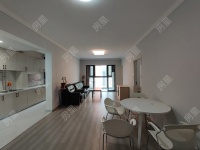 3室2廳2陽臺(tái) 潤城五福臨餐廳