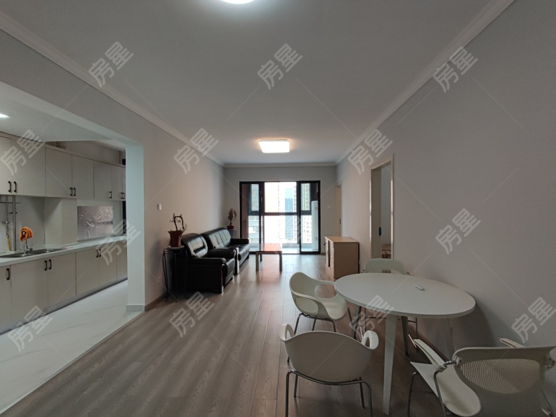 3室2廳2陽臺(tái) 潤城五福臨餐廳