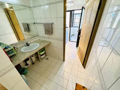 3室2廳2陽臺 金實小區(qū)宏實園