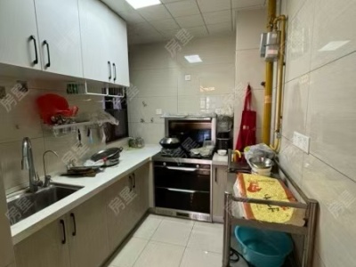 3室2廳2陽臺(tái) 萬科金域國際