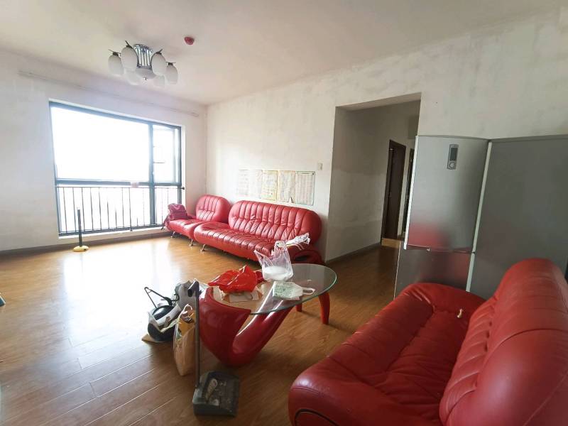 3室2廳2陽(yáng)臺(tái) 俊發(fā)逸天峰客廳