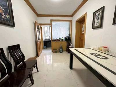 4室2廳2陽(yáng)臺(tái) 南疆花園